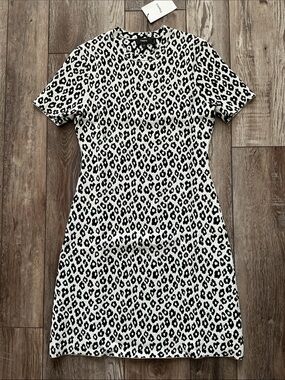 NWT Theory Leopard Tee Dress Glossed Leopard ivory Black Medium